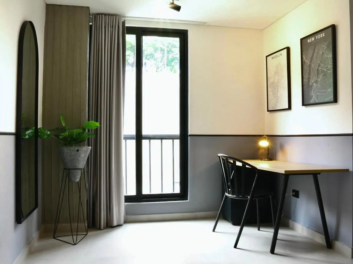Apartment Apt In El Poblado, Walkable Area With Parking 215 Medellin Colombia