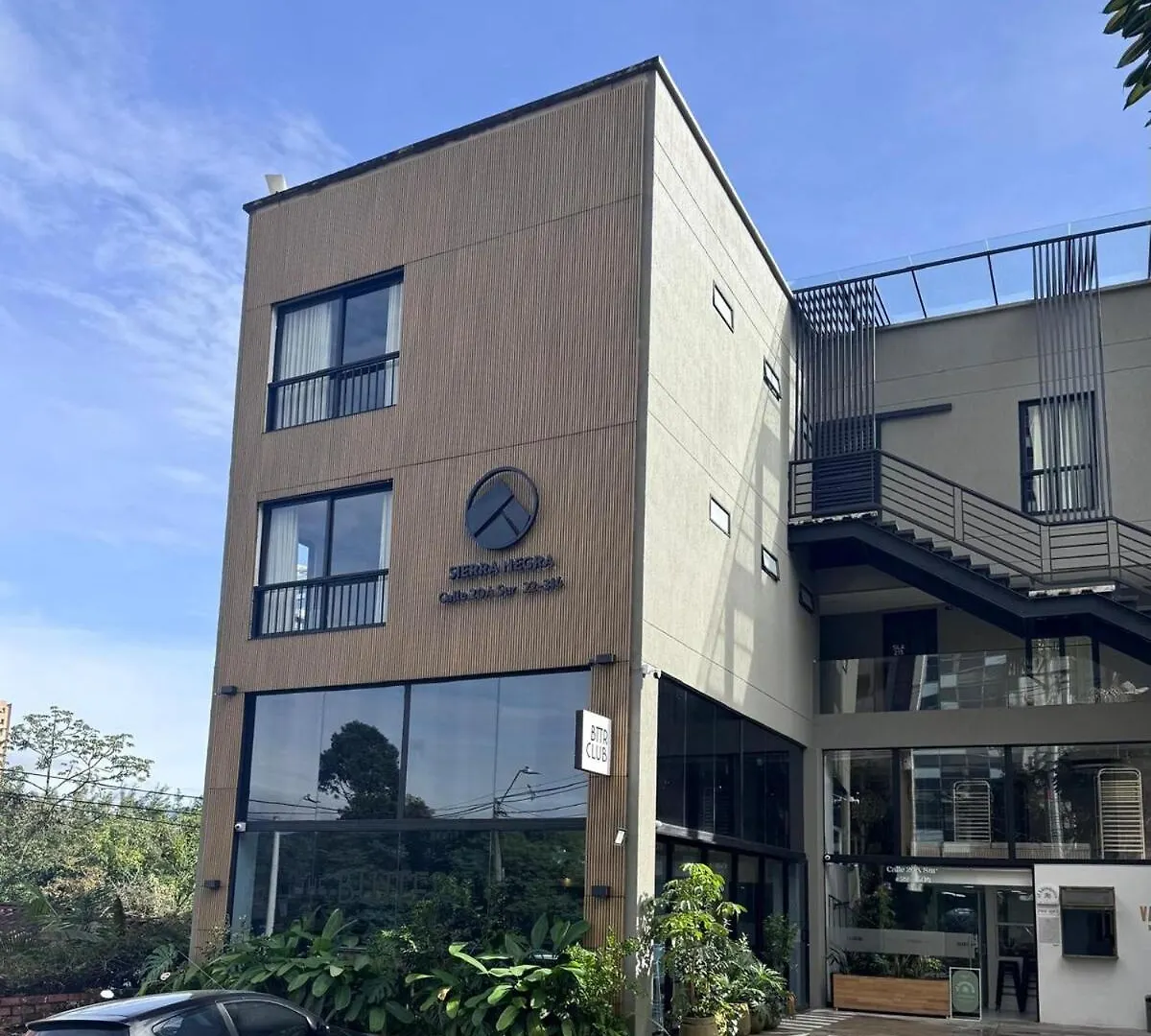 Apt In El Poblado, Walkable Area With Parking 215 Medellin 0*,  Colombia